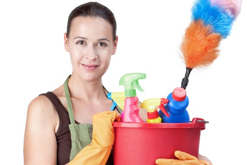 Professional deep cleaning in Kensington for a bright and spotless home